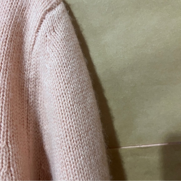 Aritzia | NWOT Wilfred Luxe Cashmere Jara Sweater Turtleneck Coral Blush Size XS - Picture 9 of 13